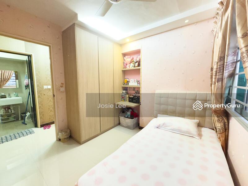 HDB Flat for Rent: D23, 670454