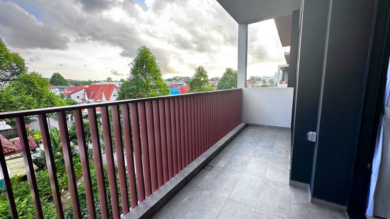 Royalgreen Condominium For Rent, $6,800, 3 Bed 2 Bath 990 sqft $6.87 psf