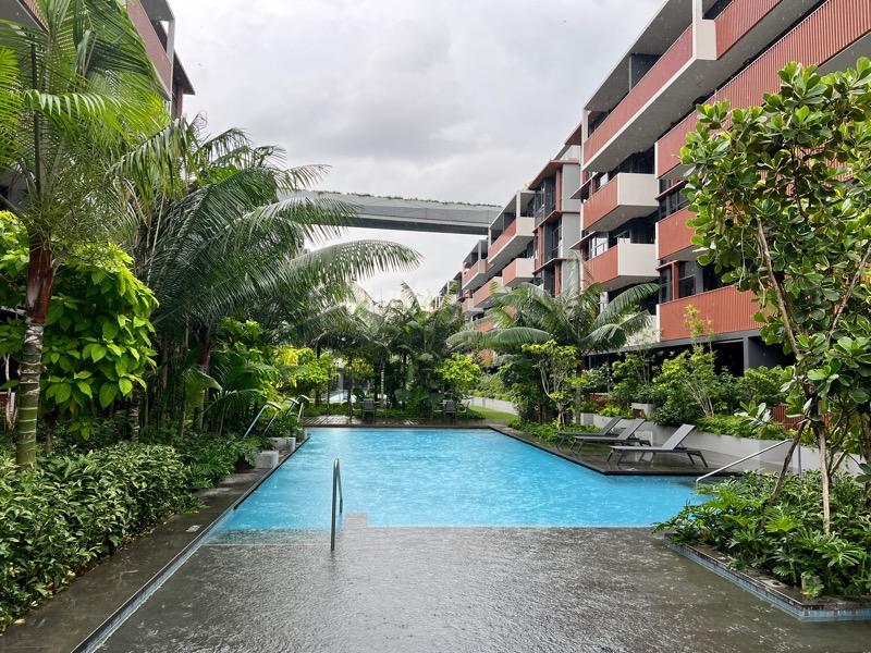 Royalgreen Condominium For Rent, $6,800, 3 Bed 2 Bath 990 sqft $6.87 psf