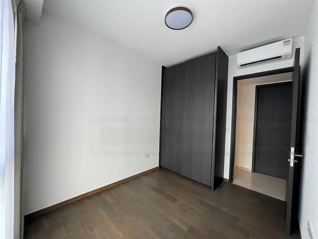 Liv @ Mb Condominium For Rent, $8,200, 3 Bed 2 Bath 1,119 sqft $7.33 psf