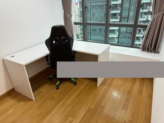 Condominium for Rent: D09, 238146
