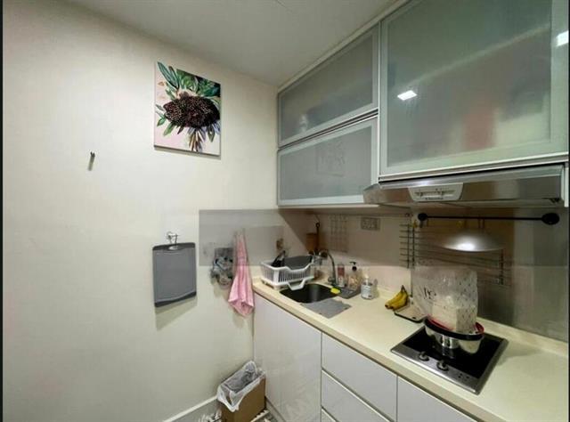 La Brisa Apartment For Rent, $2,800, 1 Bed 1 Bath 541 sqft $5.18 psf