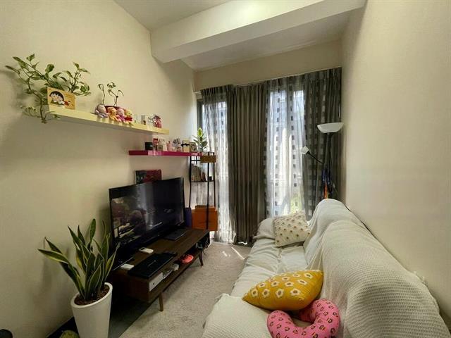La Brisa Apartment For Rent, $2,800, 1 Bed 1 Bath 541 sqft $5.18 psf