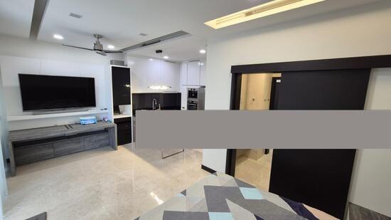 Prop-GPT: Condominium: D05  Seahill