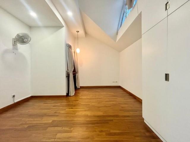 The Compass At Chancery Apartment For Rent, $8,418, 3 Bed 2 Bath 2,405 sqft $3.50 psf