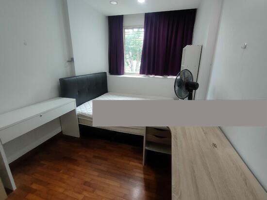 Prop-GPT: Condominium: D19  Sunglade