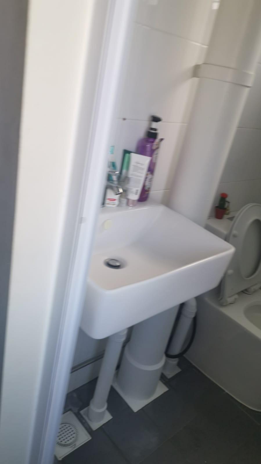 HDB Apartment for Rent: D16, 460550