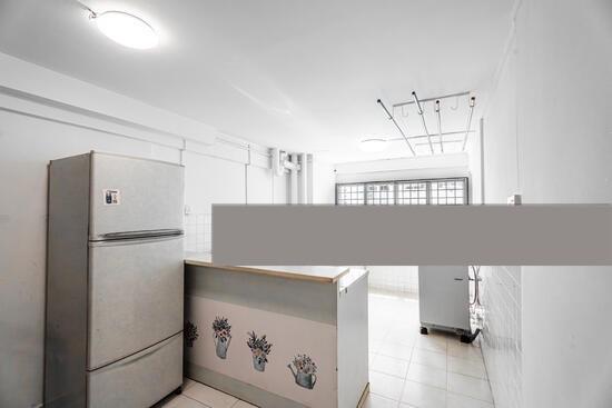 HDB Apartment for Rent: Yishun, D27, 760204