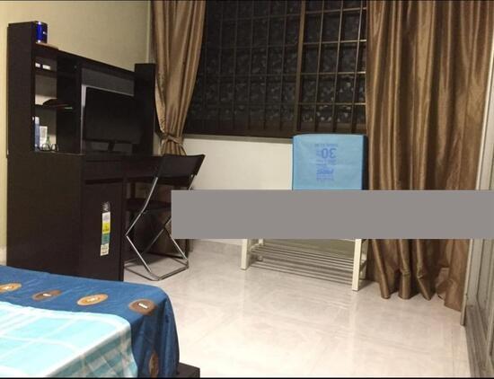 925 Hougang Street 91 HDB Apartment Room Rental, $950, 1 Bed 1 Bath 1,076 sqft $0.88 psf