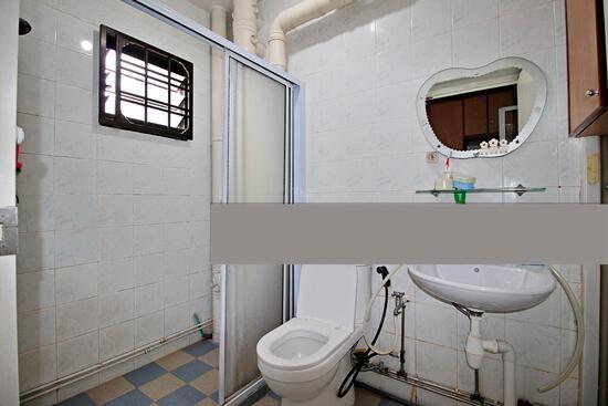 122D Rivervale Drive HDB Apartment Room Rental, $750, 1 Bed 1 Bath 150 sqft $5.00 psf