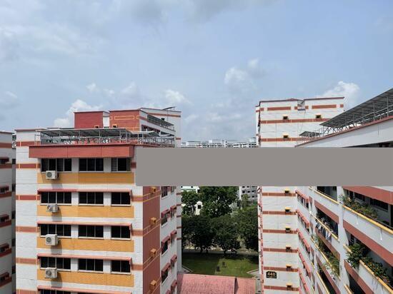439 Choa Chu Kang Avenue 4 HDB Apartment Room Rental, $950, 1 Bed 1 Bath 150 sqft $6.33 psf