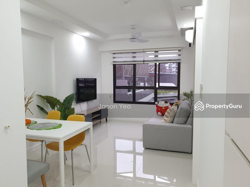 Prop-GPT: HDB Flat: D27  132C Canberra View