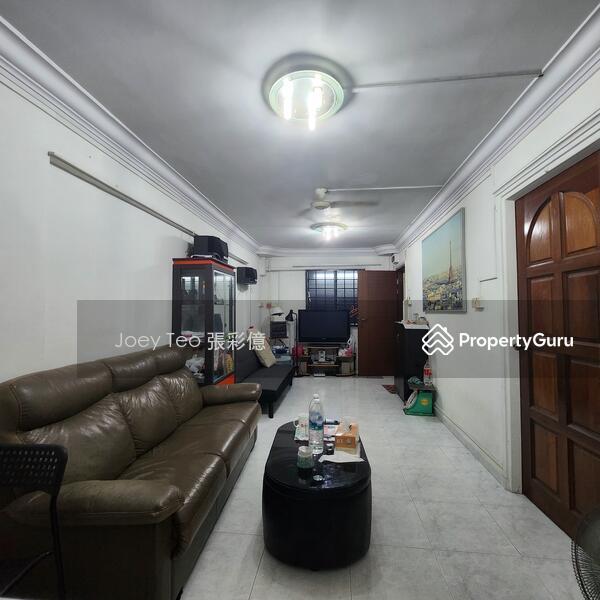 219 Bukit Batok Street 21