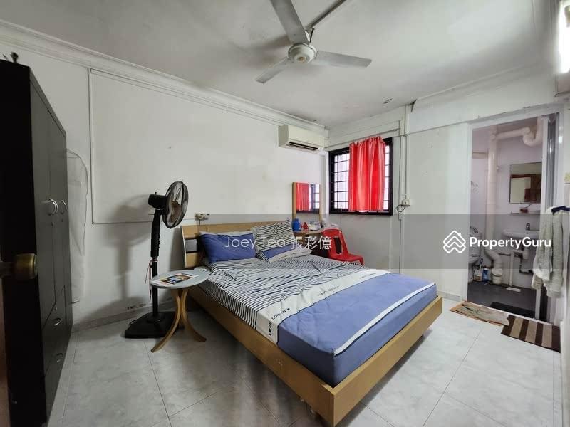 219 Bukit Batok Street 21
