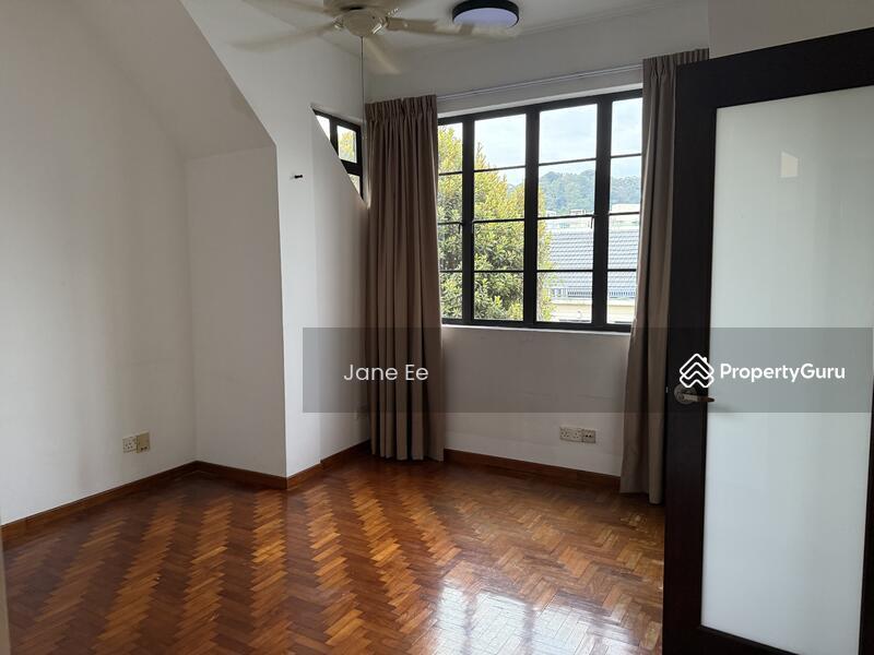 Terrace for Rent: D21, 596000