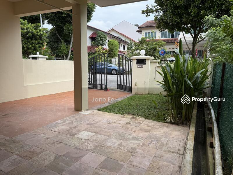 Terrace for Rent: D21, 596000