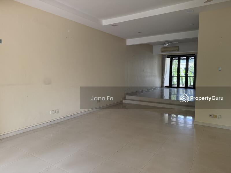 Terrace for Rent: D21, 596000