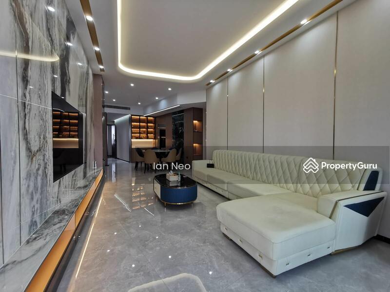 Prop-GPT: Condominium: D10  d'Leedon (Former Farrer Court)