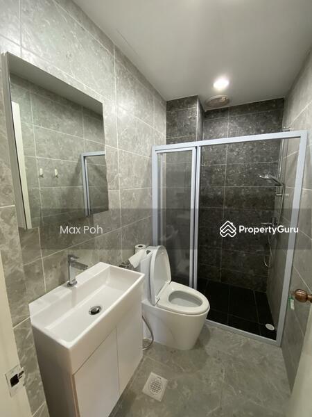 Corner Terrace for Rent: D19, 549303