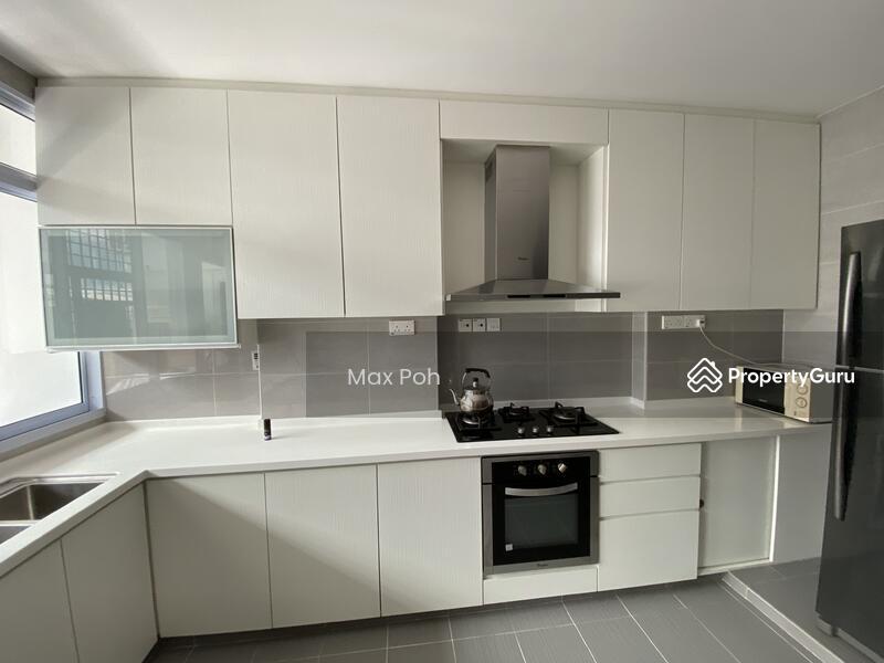 Corner Terrace for Rent: D19, 549303