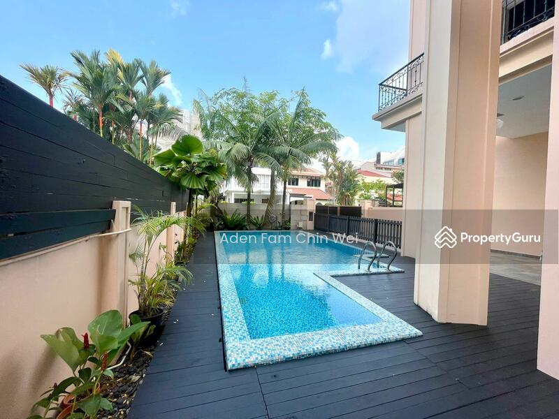 Beautiful Semi Detached at District 10 near Tan Kah Kee MRT