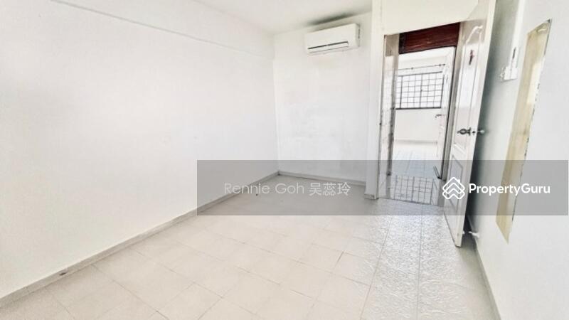 HDB Flat for Rent: Yishun, D27, 760737