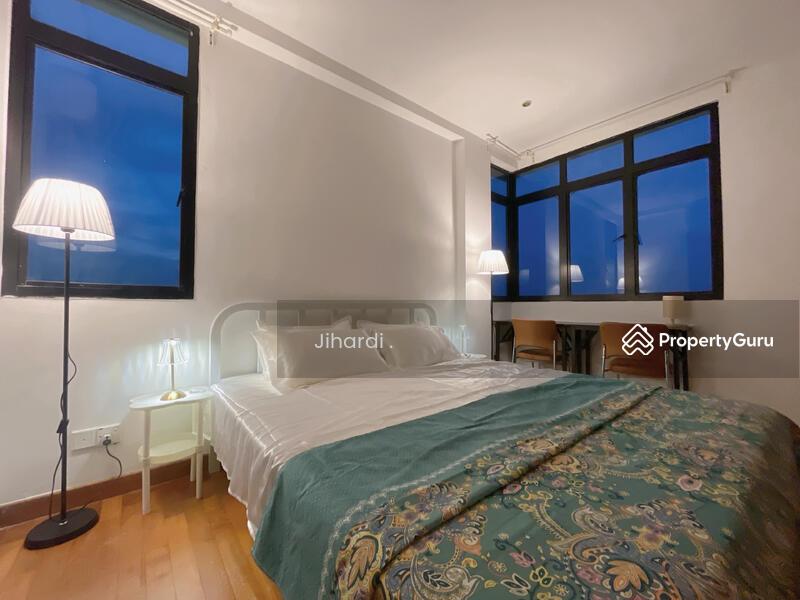 Prop-GPT: Condominium: D23  Chestervale