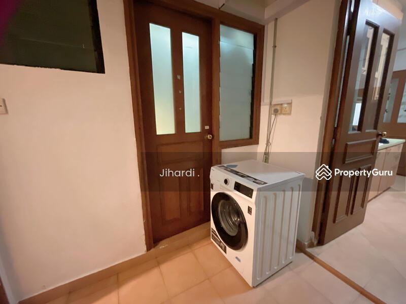 Condominium for Rent: D23, 679973