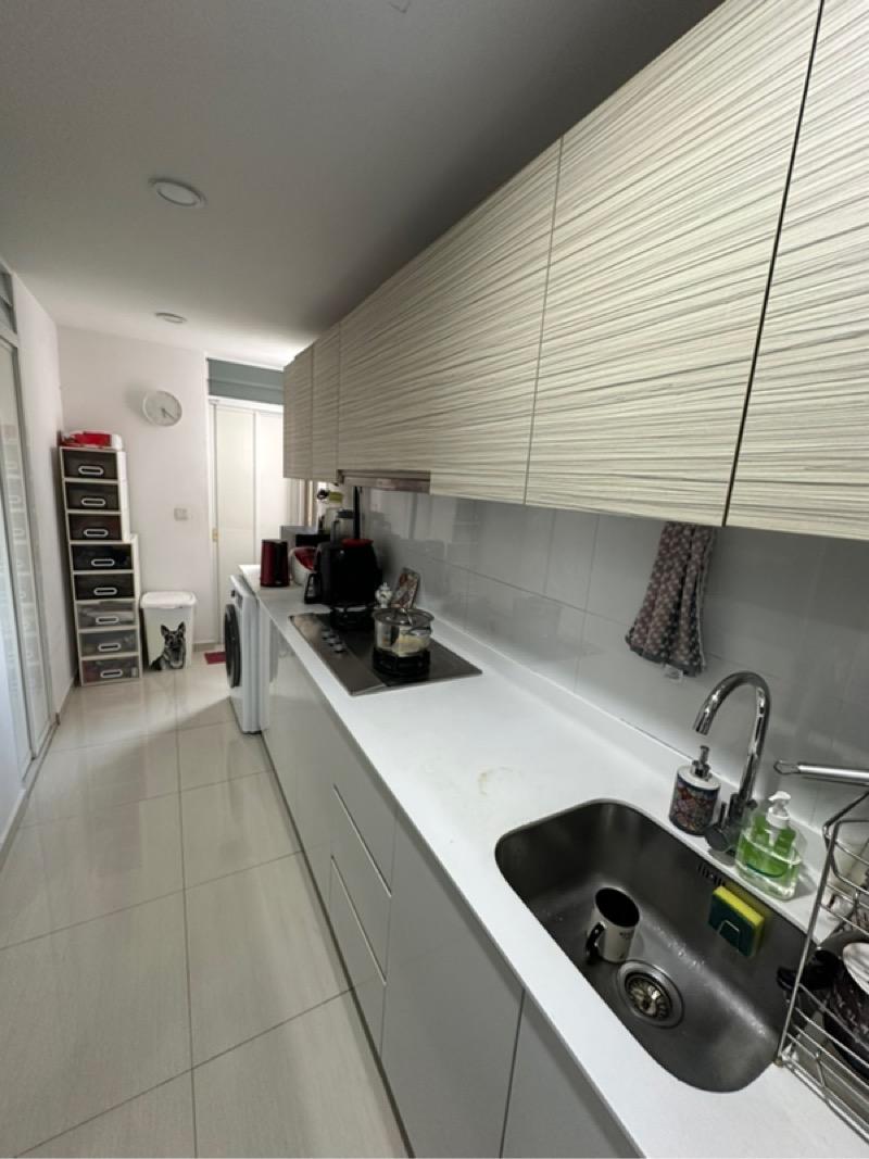 Terrasse Condominium For Rent, $4,650, 3 Bed 3 Bath 1,163 sqft $4.00 psf
