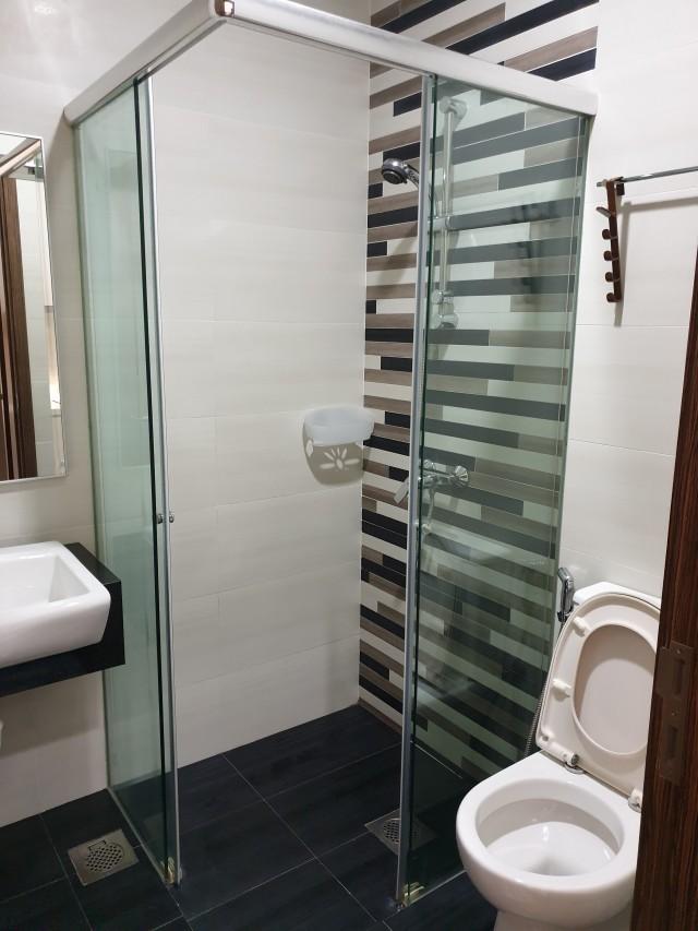 Prestige Point Apartment For Rent, $2,0001 Bath 250 sqft $8.00 psf