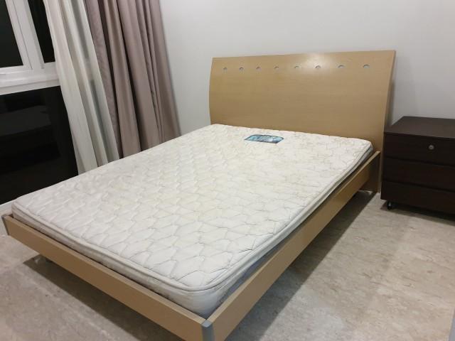Prestige Point Apartment For Rent, $2,0001 Bath 250 sqft $8.00 psf