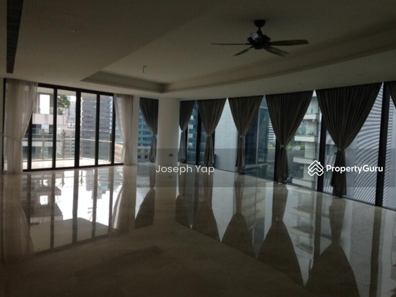 Prop-GPT: Condominium: D10  Boulevard Vue