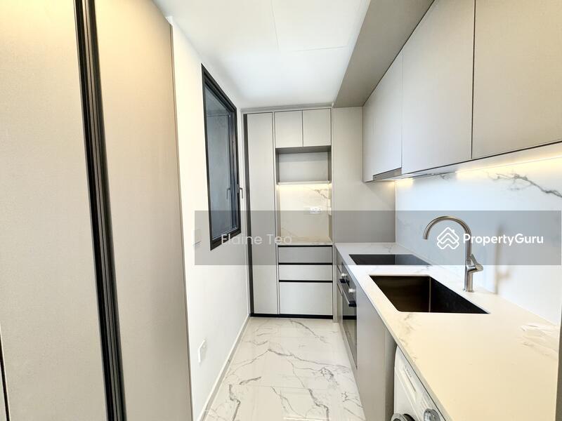 Condominium for Rent: D15, 439826