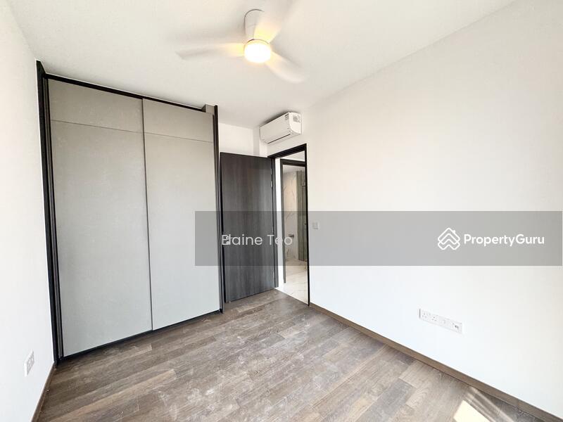 Condominium for Rent: D15, 439826