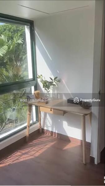 Prop-GPT: Condominium: D15  Pebble Bay