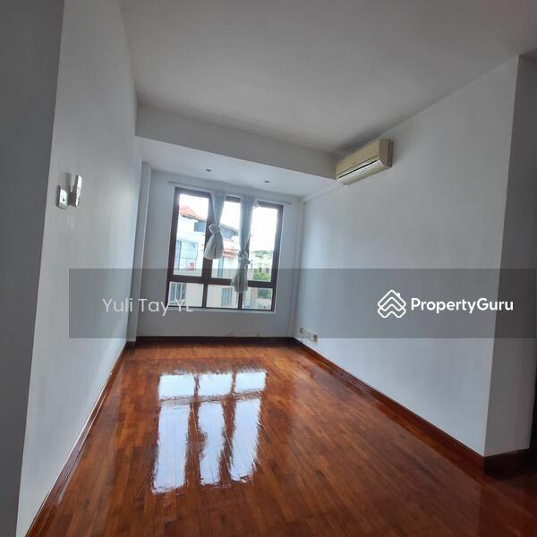 Semi-Detached for Rent: Bukit Batok, D23, 658000