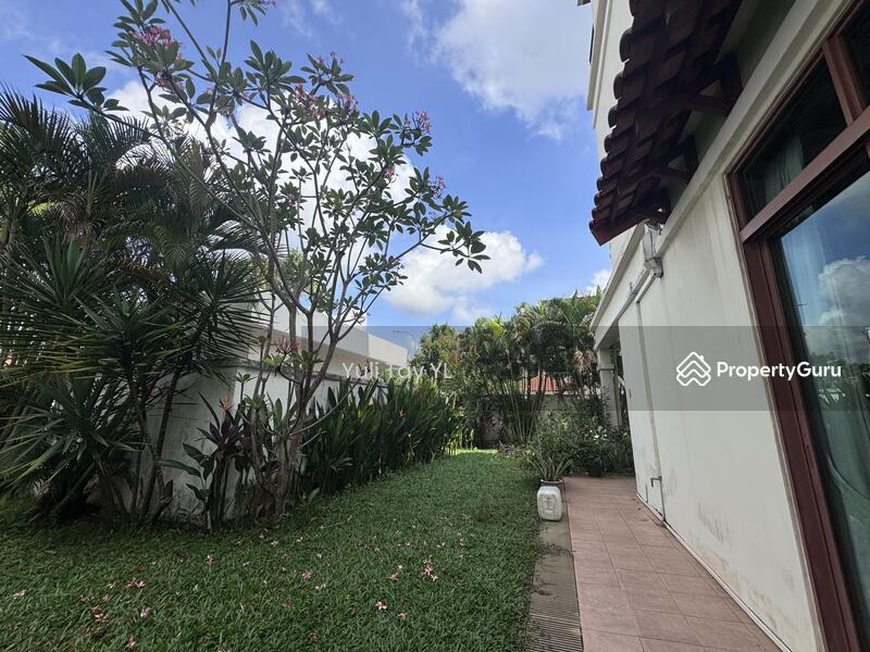 Semi-Detached for Rent: Bukit Batok, D23, 658000