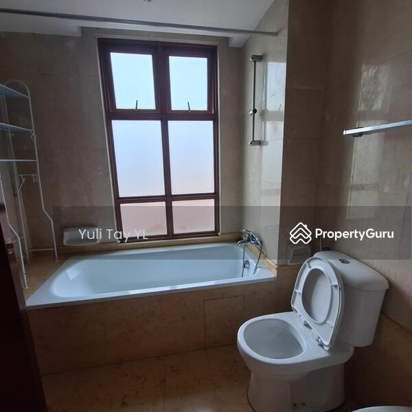 Semi-Detached for Rent: Bukit Batok, D23, 658000