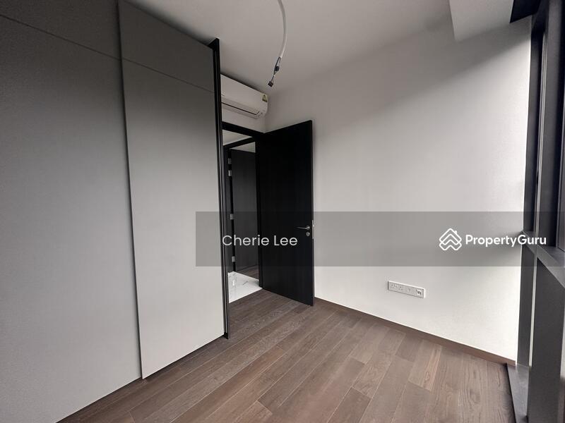 Condominium for Rent: D15, 439835