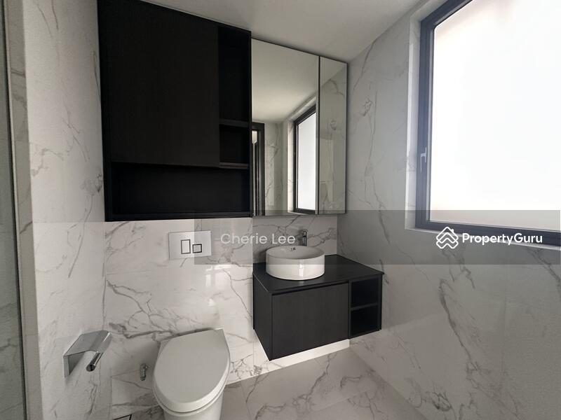 Condominium for Rent: D15, 439835