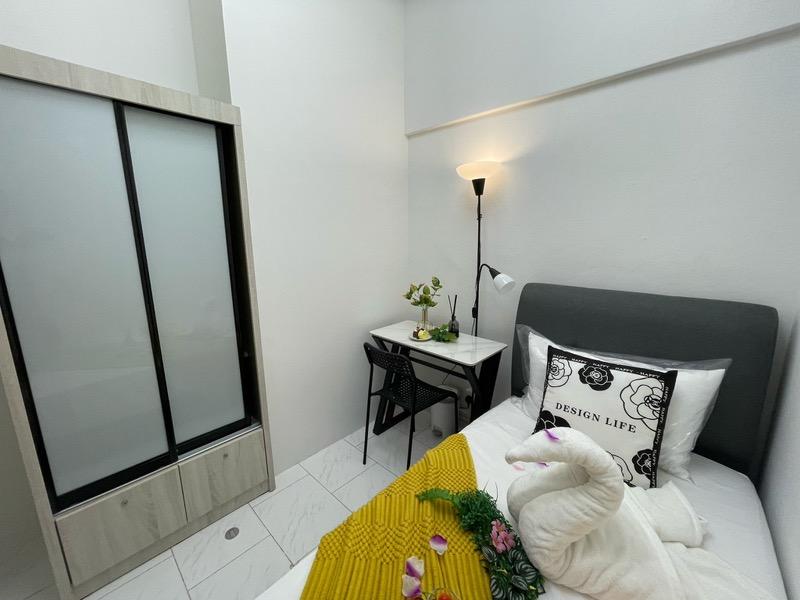 Prop-GPT: Apartment: D07  Textile Centre