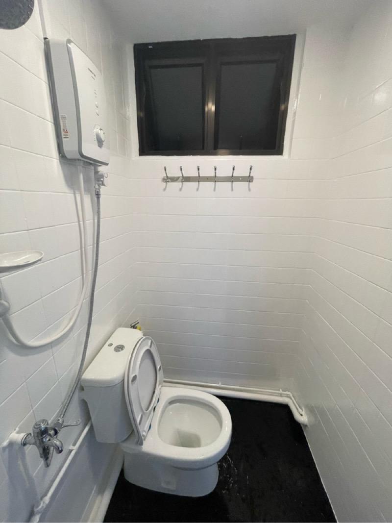 Textile Centre Apartment Room Rental, $2,268, 1 Bed 1 Bath 280 sqft $8.10 psf