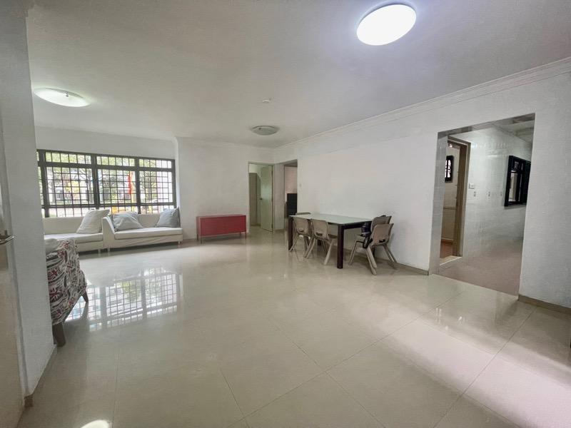 Prop-GPT: HDB Apartment: D19  979C Buangkok Crescent