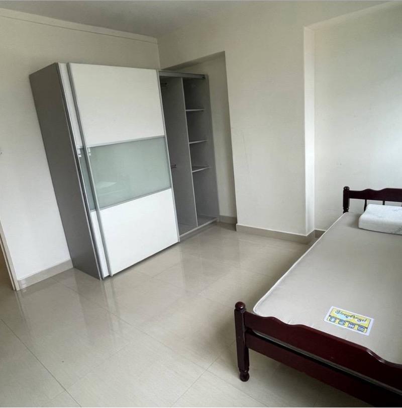 104 Whampoa Drive HDB Apartment For Rent, $4,900, 3 Bed 2 Bath 1,302 sqft $3.76 psf