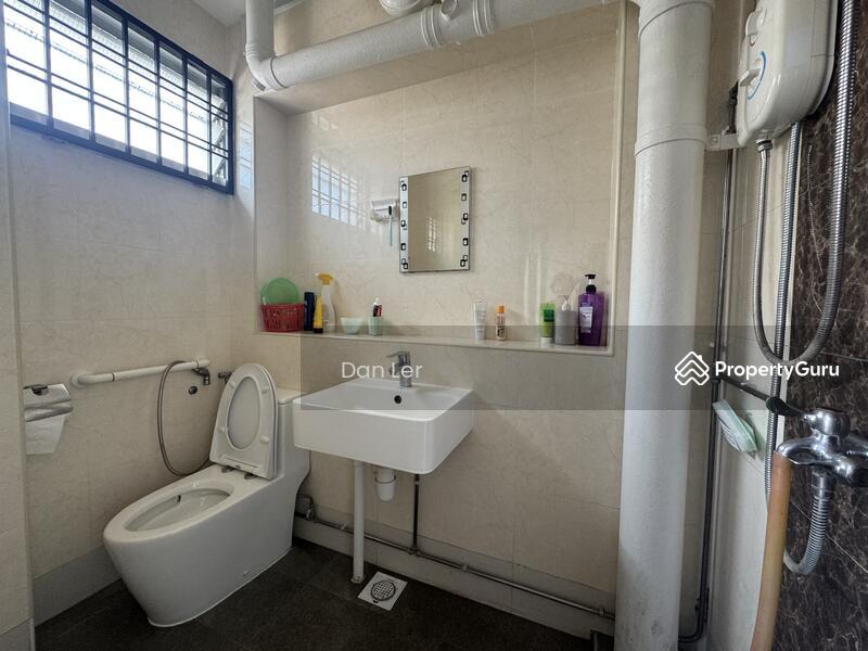 736 Jurong West Street 75