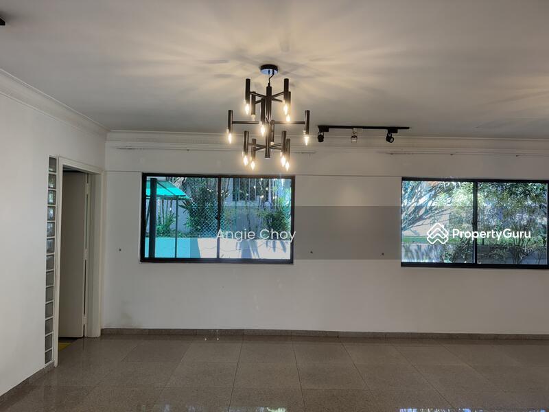 Bungalow for Rent: D21, 599281