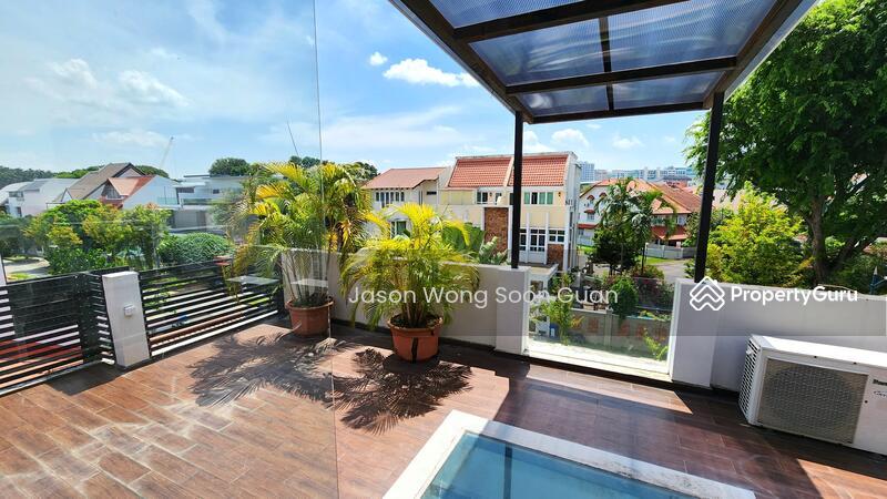 Corner Terrace for Rent: D19, 080808
