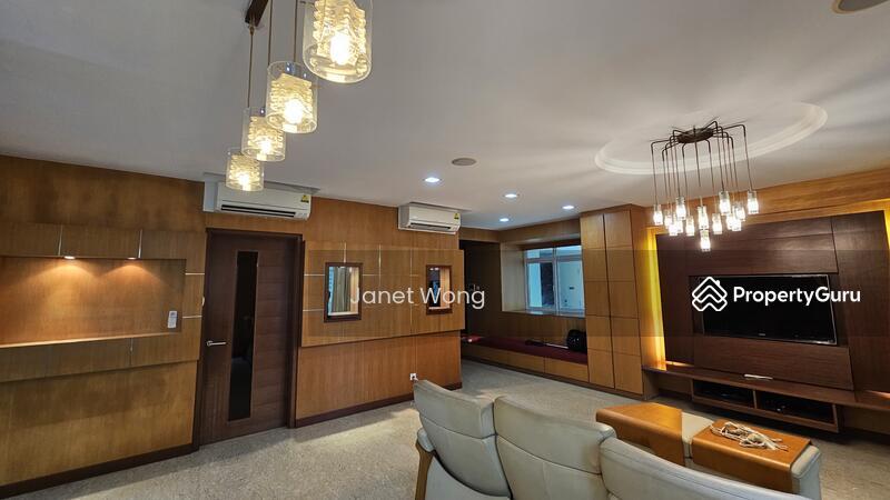 Prop-GPT: Condominium: D15  Butterworth 8