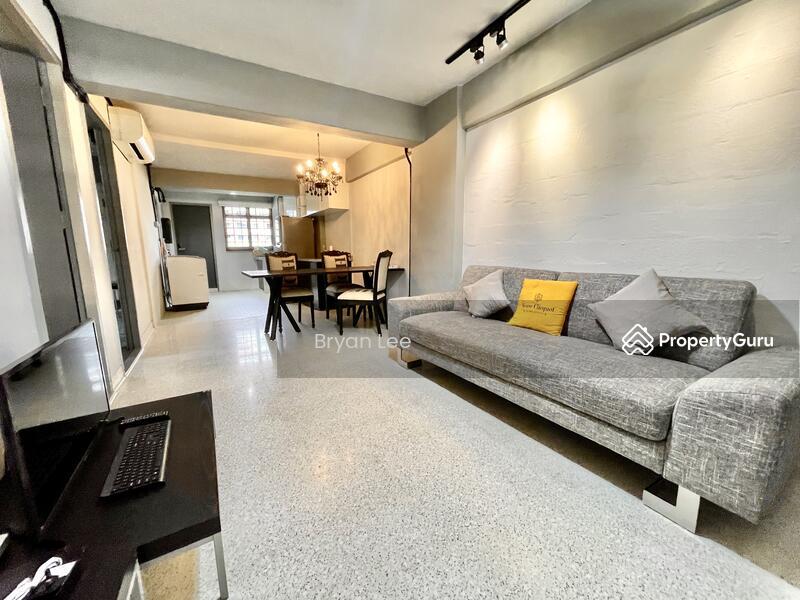 Prop-GPT: HDB Flat: D12 Toa Payoh 206 Toa Payoh North