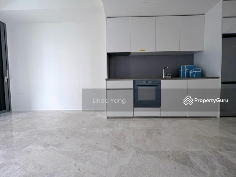 Prop-GPT: Condominium: D15  Amber Park